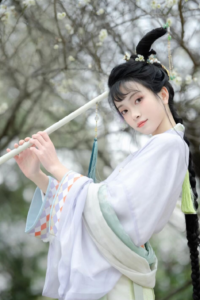 晋制汉服 出镜：小赖的酒窝