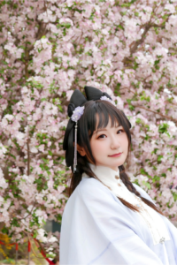 【汉服正片】北京～海棠花溪～正是花期～ 出镜：CN帝儿